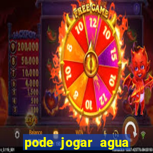 pode jogar agua quente no vaso