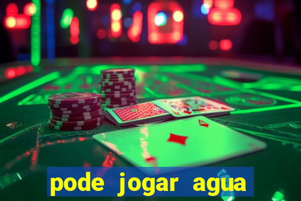 pode jogar agua fervente no vaso